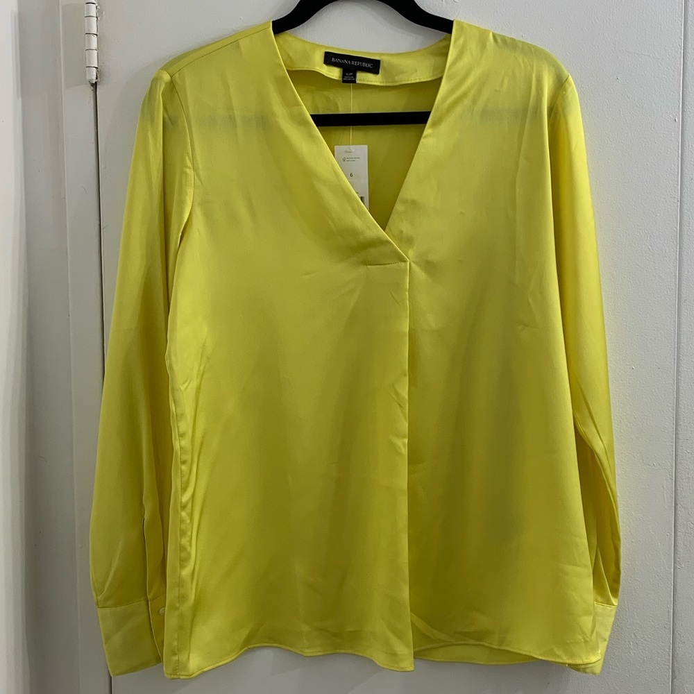 Banana Republic *NEW* blouse